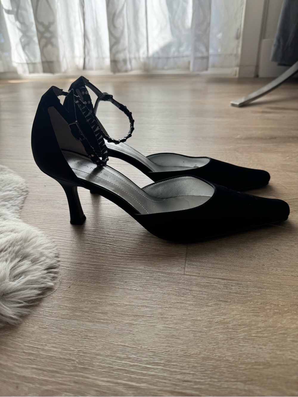 Bandolino Black Pointed-Toe Ankle-Strap Heels